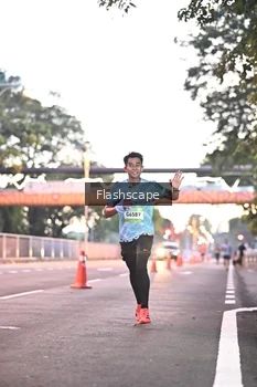 Runner Photo 1506002