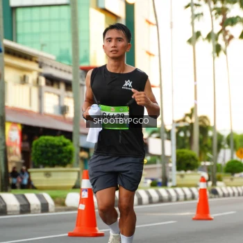 Runner Photo 1506005
