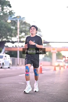 Runner Photo 1506106