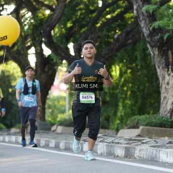 Runner Photo 1506236