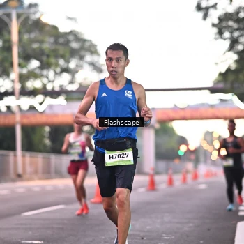 Runner Photo 1506252