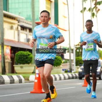 Runner Photo 1506268