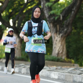 Runner Photo 1506313