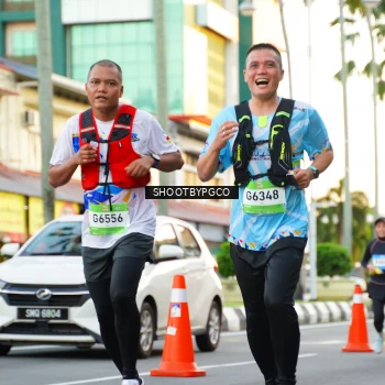 Runner Photo 1506374
