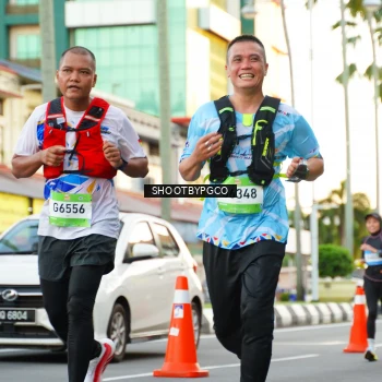 Runner Photo 1506375