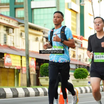 Runner Photo 1506386