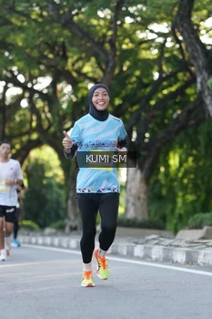 Runner Photo 1506543