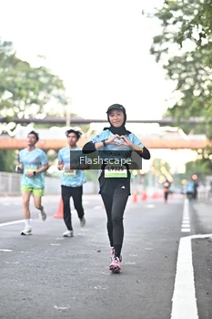 Runner Photo 1506739