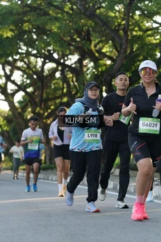 Runner Photo 1506816