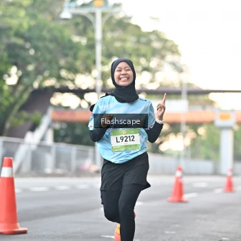 Runner Photo 1506936