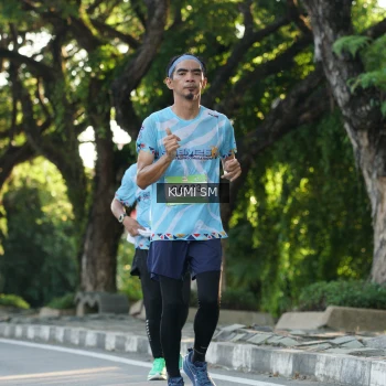 Runner Photo 1506950