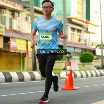 Runner Photo 1507053