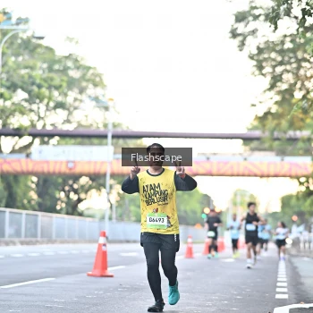 Runner Photo 1507394