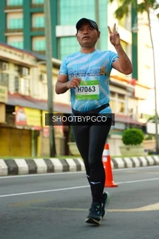 Runner Photo 1507419