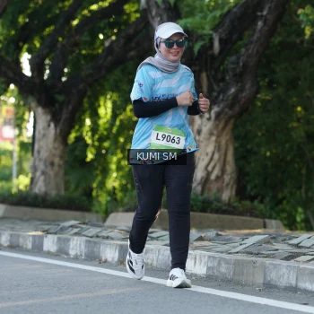 Runner Photo 1507421