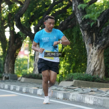 Runner Photo 1507496