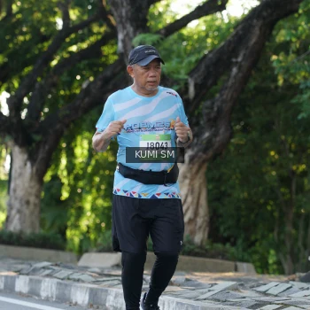 Runner Photo 1507504