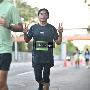Runner Photo 1507554