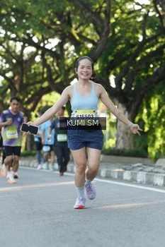 Runner Photo 1507612