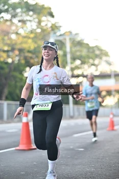 Runner Photo 1507636