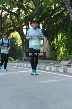 Runner Photo 1507733