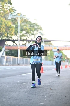 Runner Photo 1507824