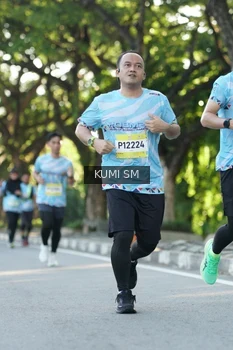 Runner Photo 1507897