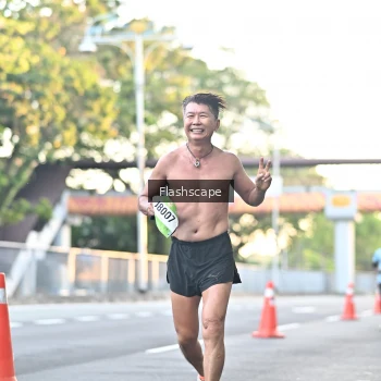 Runner Photo 1507940