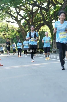 Runner Photo 1507994