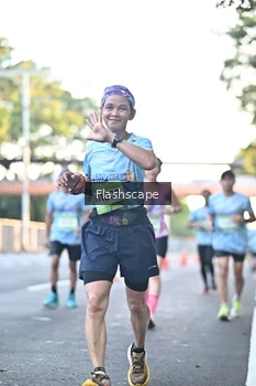 Runner Photo 1508273