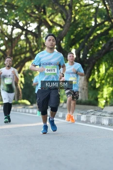 Runner Photo 1508640