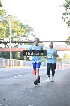 Runner Photo 1508883