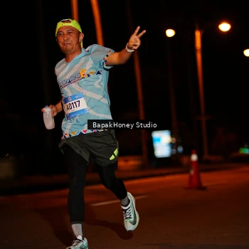 Runner Photo 1508912