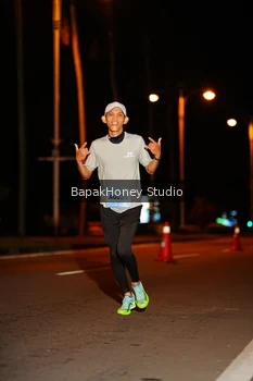 Runner Photo 1508935