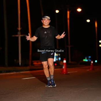 Runner Photo 1508946