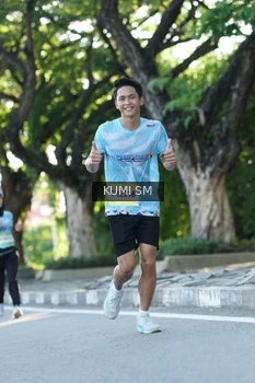 Runner Photo 1508970