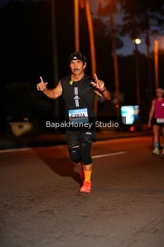 Runner Photo 1509124