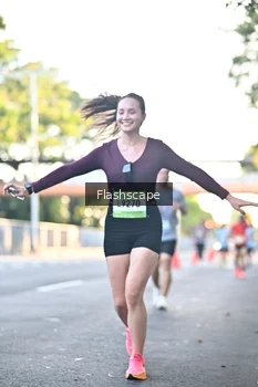 Runner Photo 1509395