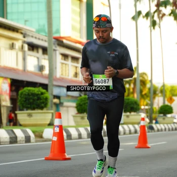 Runner Photo 1509404