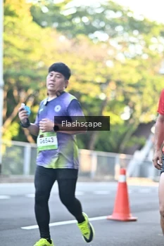 Runner Photo 1509419