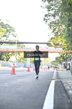 Runner Photo 1509810
