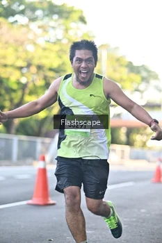 Runner Photo 1510117