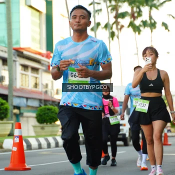 Runner Photo 1510189
