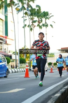Runner Photo 1510295
