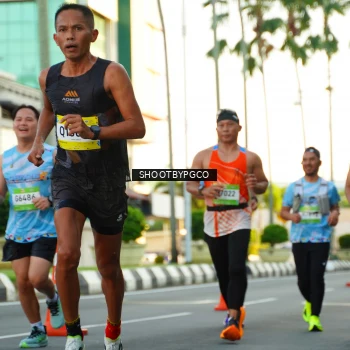 Runner Photo 1510611