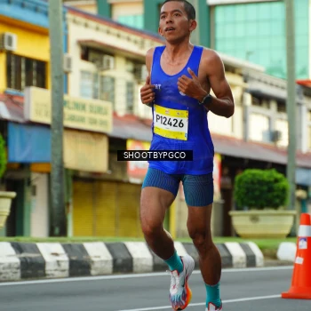 Runner Photo 1510671