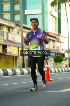 Runner Photo 1510779