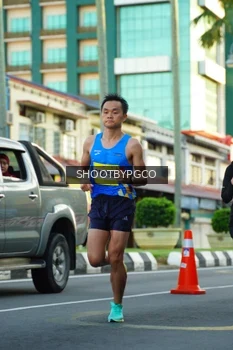Runner Photo 1511564