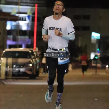 Runner Photo 1512218