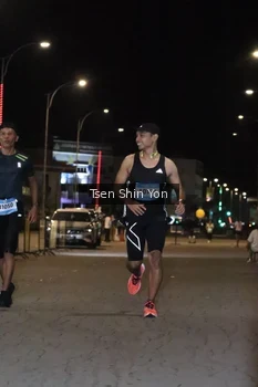 Runner Photo 1512350